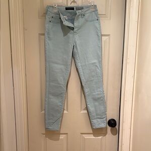 Aeropostale Women's High Rise Jeans in Light Blue Slim Ankle